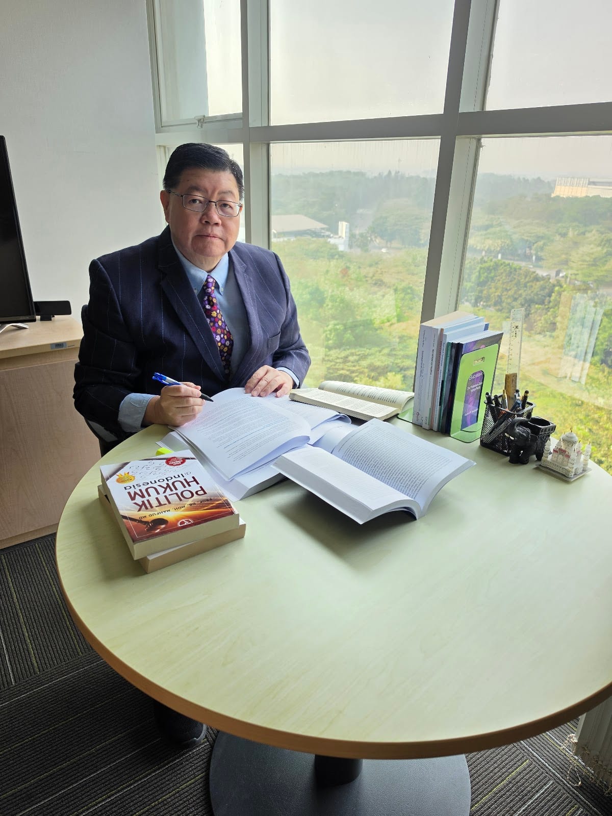 Raymond R. Tjandrawinata